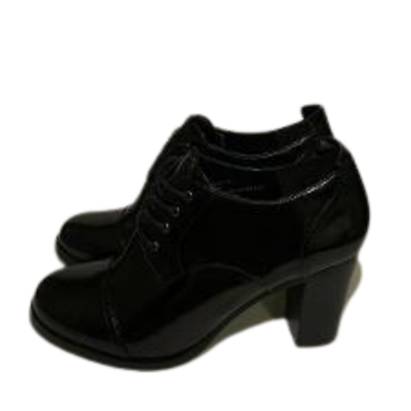 Steve Madden Black Booties Brand New - Picture 4 of 6